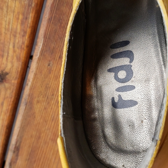 FIDJI Yellow Cutout Leather Bianca Pump Lace-Up Mary Jane sz 40/8 Women's Shoes - Picture 8 of 12